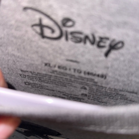 Bundle of XL shirts - Picture 4 of 5